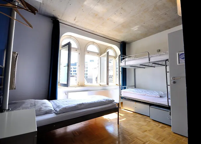 Hostel Five Elements And Capsules Frankfurt