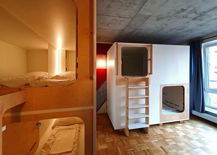 Ostello Five Elements And Capsules Frankfurt