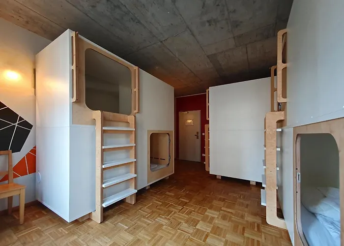 Hostel Five Elements And Capsules Frankfurt Frankfurt am Main