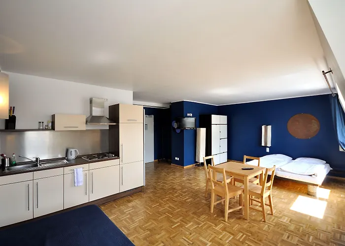 Five Elements And Capsules Frankfurt Hostel Frankfurt am Main